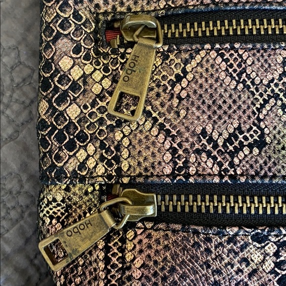 HOBO Handbags - Purse/Crossbody bag/shoulder bag